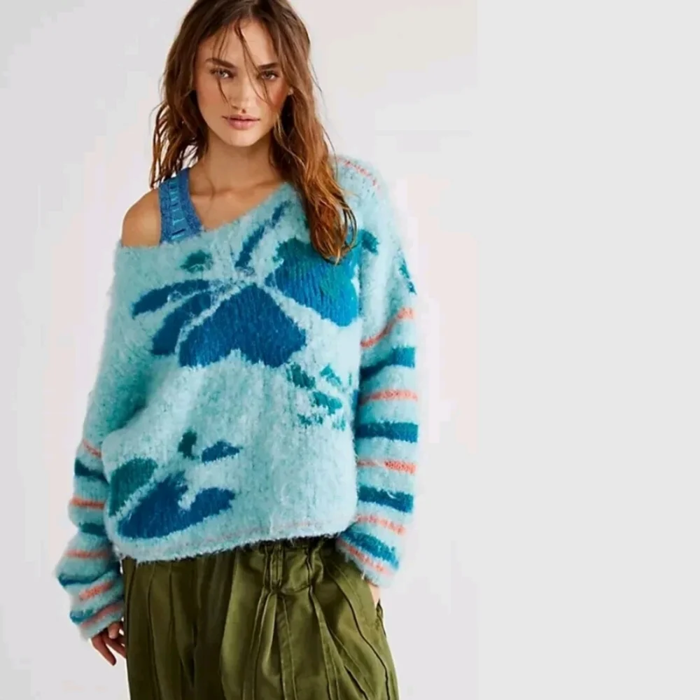 ✨SOLD✨ NWT Free People Lily Pullover Striped & Floral Oversized Sweater - Picture 2 of 11